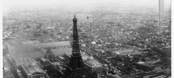 Aniversario de la Torre Eiffel - Redes de Seguridad