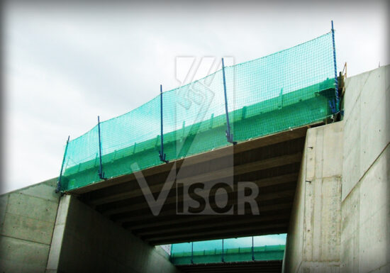 Visor-redes-de-seguridad-puentes-y-viaductos-anclaje-vigas-doble-t