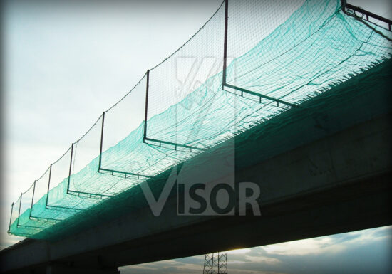 Visor-redes-de-seguridad-puentes-y-viaductos-solucion-anclaje-a-viga-redes-horizontales