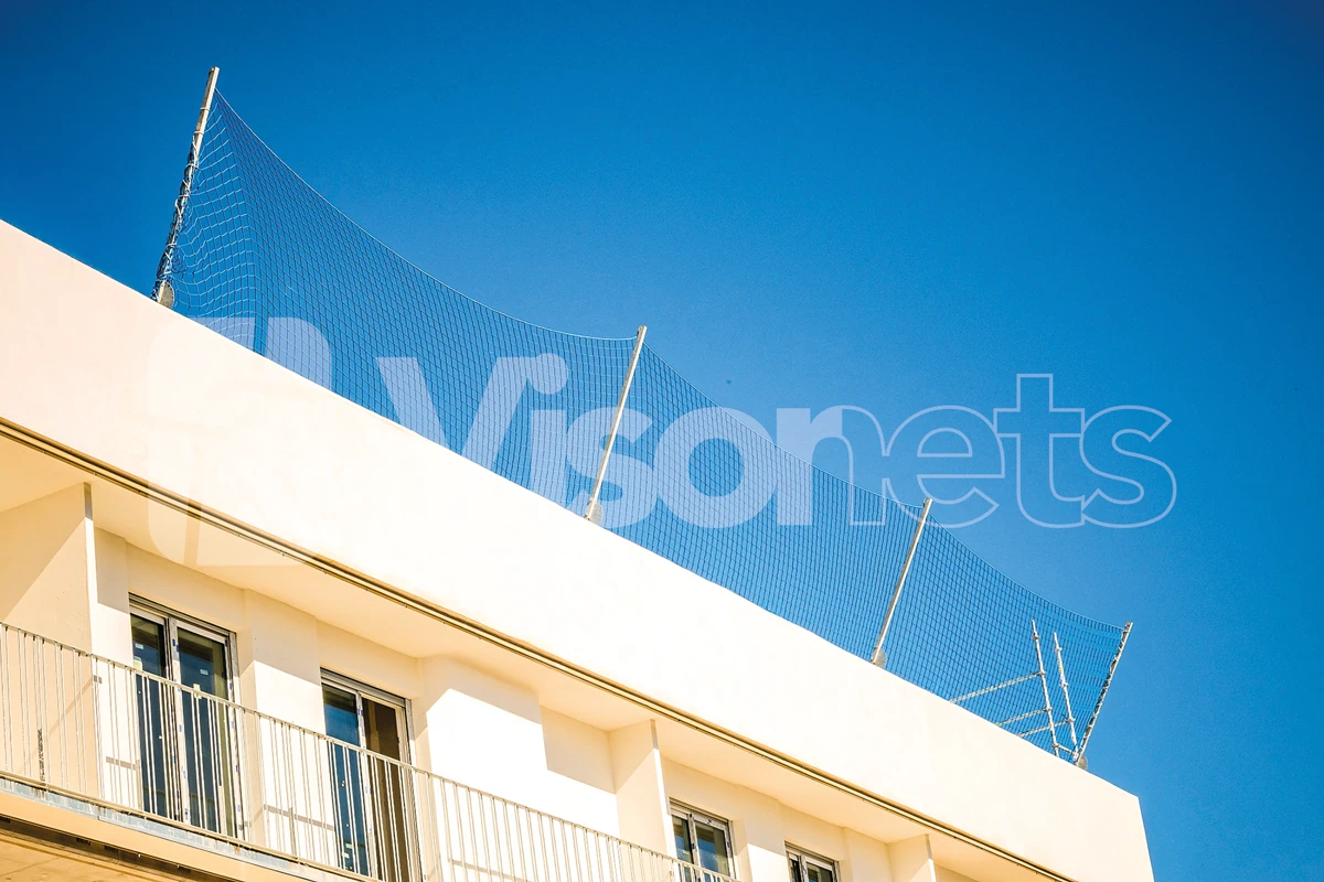 Componentes metálicos para obras de construcción en altura disponibles en Visornets